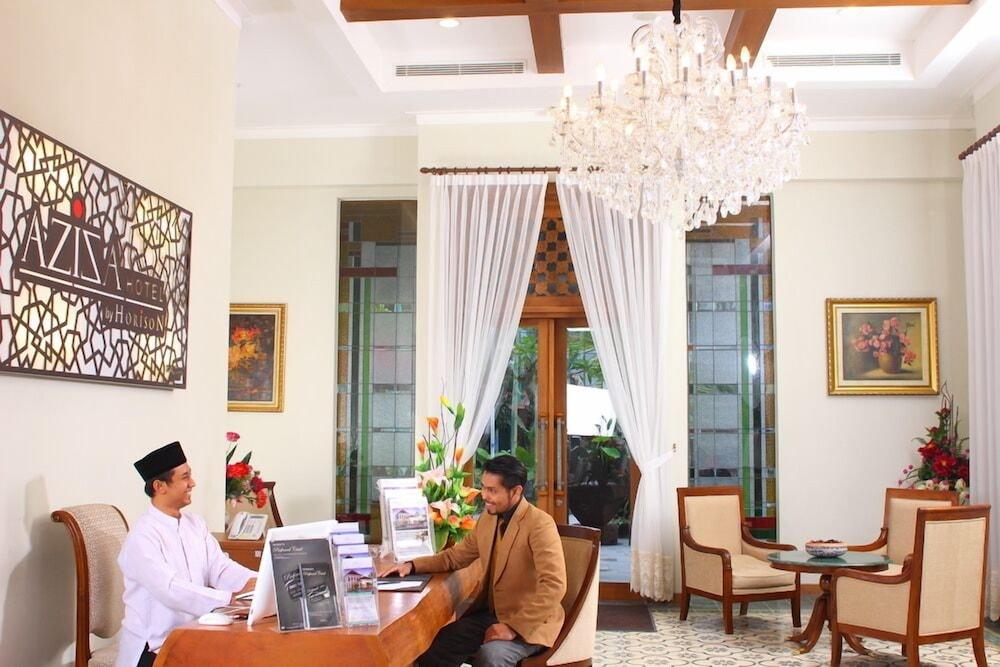 Aziza Syariah Hotel Solo By Horison Exterior photo